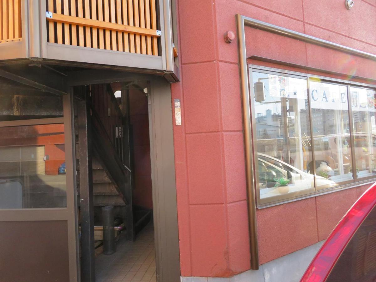 Sapporo Guest House Nariya Bagian luar foto